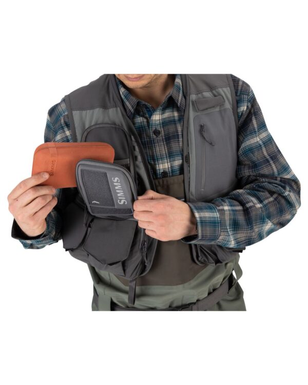 chaleco-simms-freestone-vest-(4)